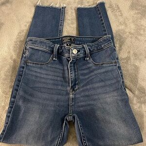 Abercrombie & Fitch Simone High Rise Jean Legging Ankle - like NEW